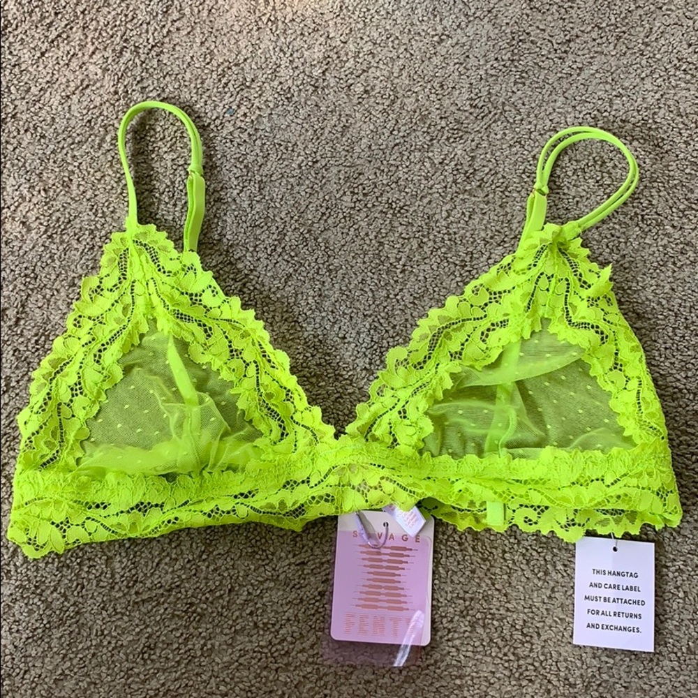 NWT Savage X Fenty Dotted Mesh Bralette